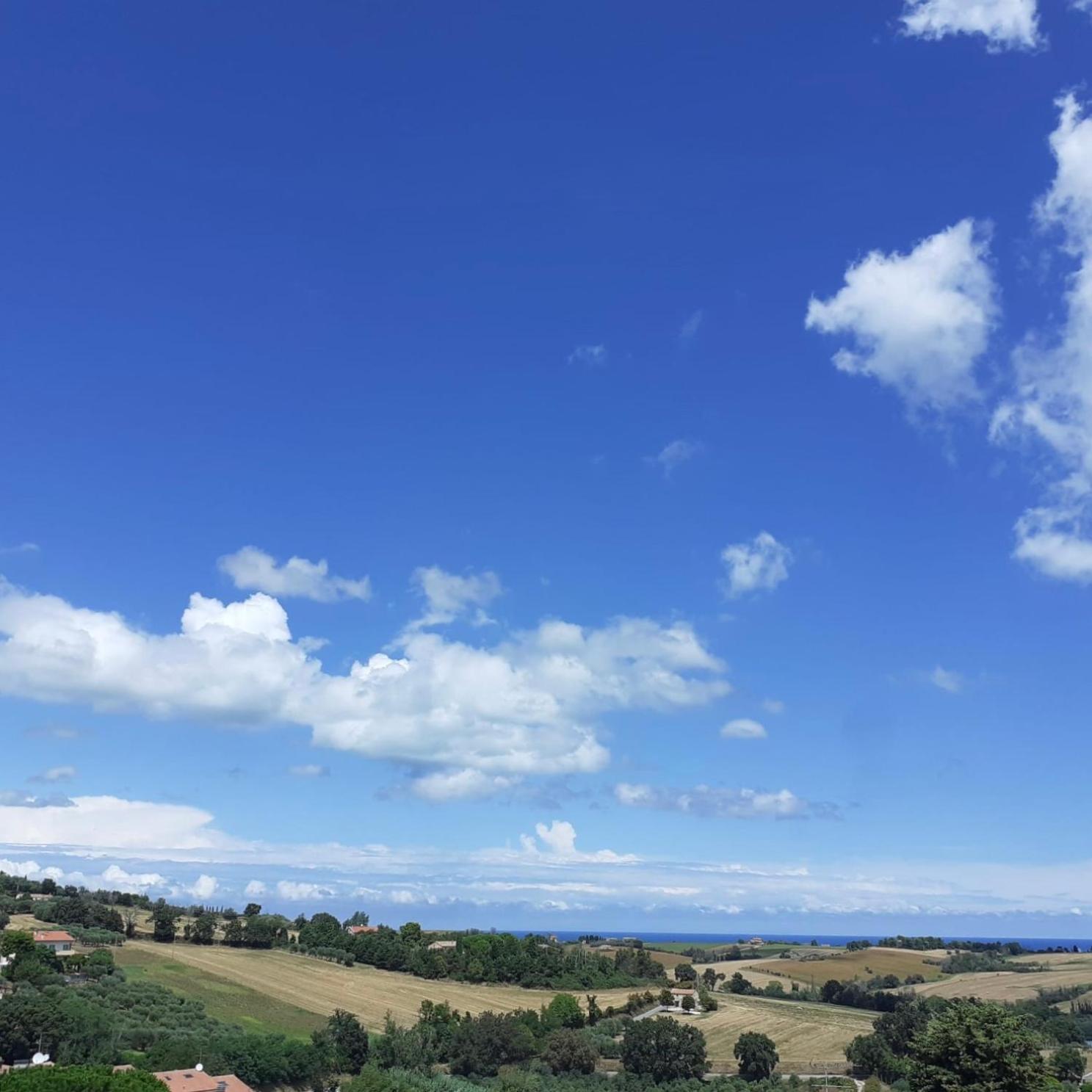 Casa Vacanze Via Marconi Marotta Exteriér fotografie